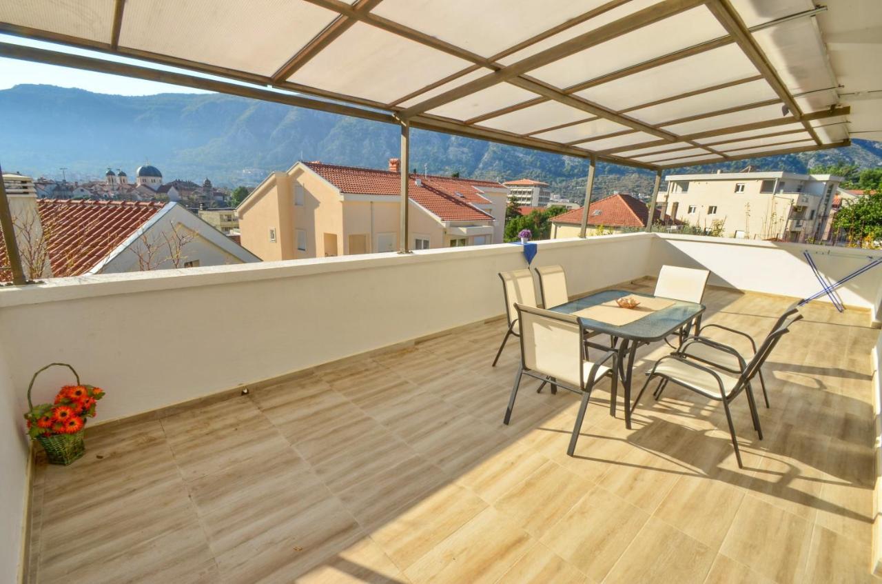 Tea Apartment Kotor Exterior photo